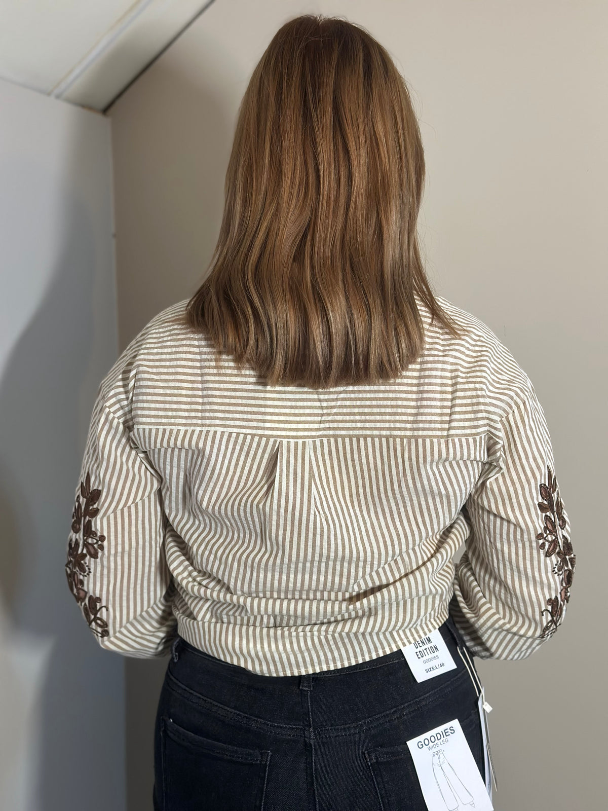 Bruin gestreepte blouse met bloemenborduursel