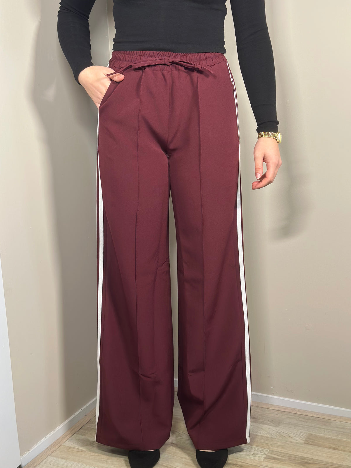 Bordeaux wide leg broek met zijstrepen